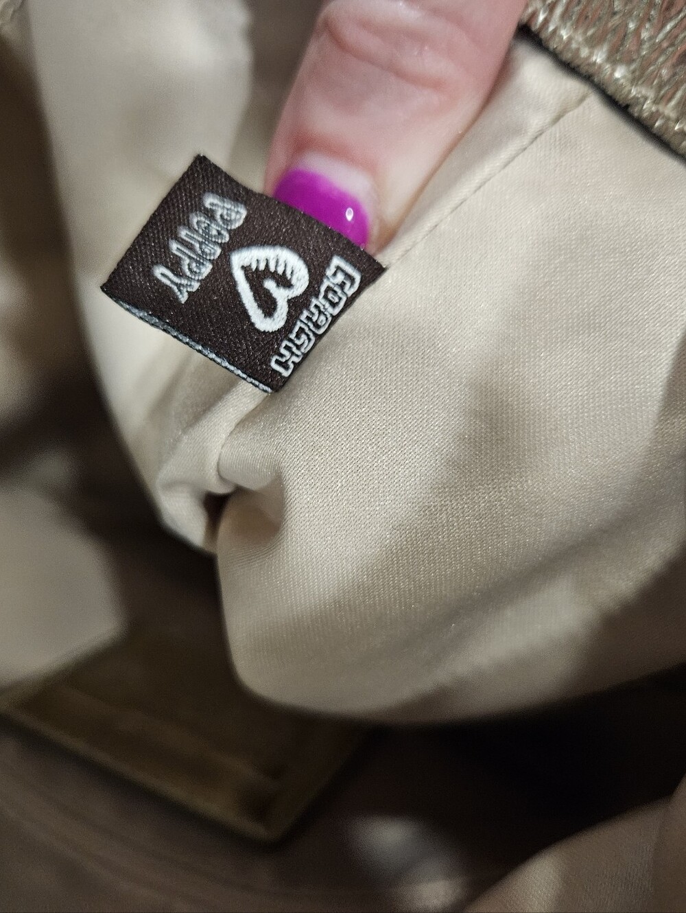 Coach Poppy Signature Hearts Glam Tote 18711 Khaki Gold RARE - Picture 5 of 15